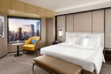 風スイート クラブラウンジ アクセス ベッドルーム