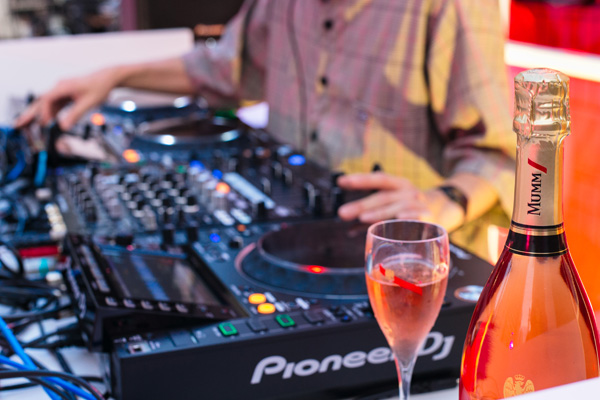 DJ Image