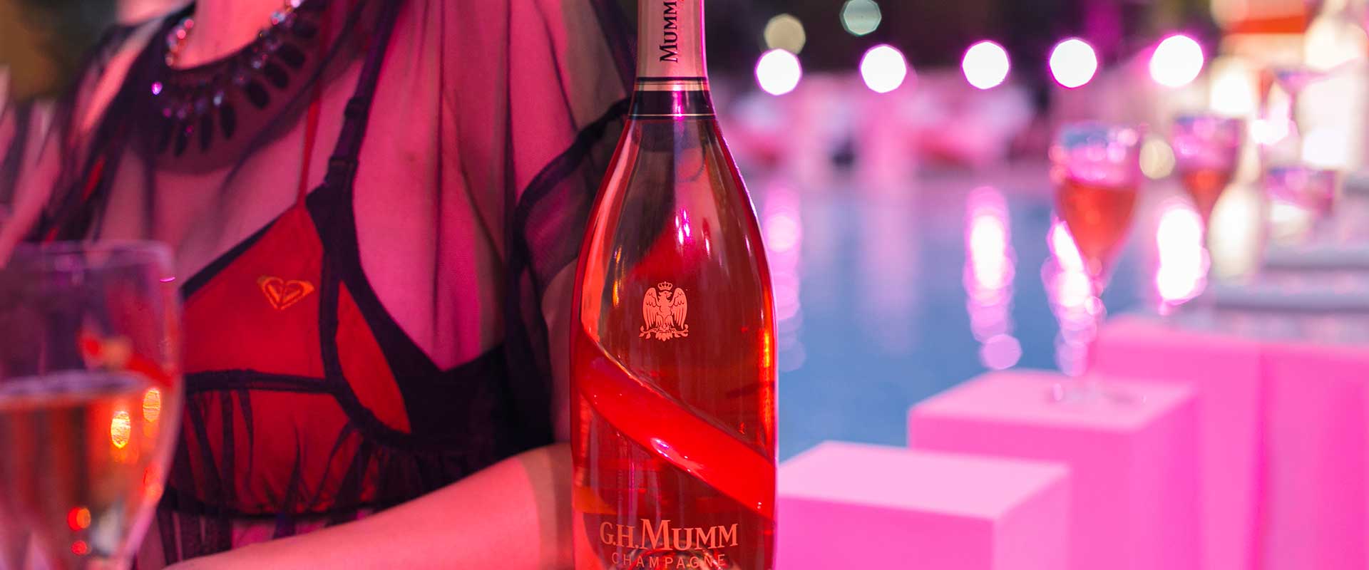 #MUMMBEACHCLUB