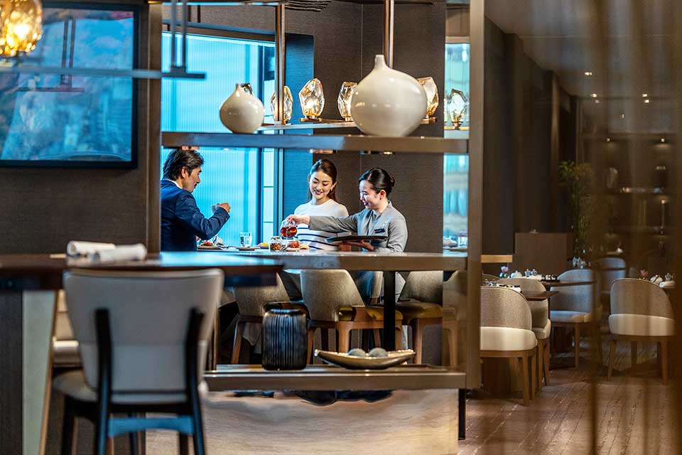 Gourmet Breakfast at Club InterContinental