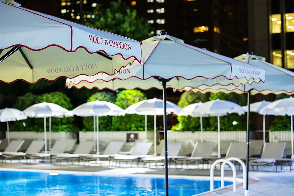 pool-night-202603-sp.webp